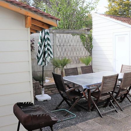 Villa Des Sables Avec 1 Studio Pour 2 Personnes Pouvant Etre Complete Par Une Chambre Avec Sa Salle De Bain Et Wc Si 4 Personnes Cabourg Eksteriør bilde