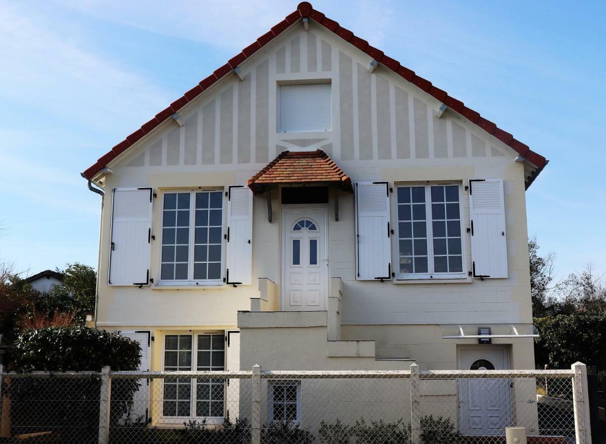 Villa Des Sables Avec 1 Studio Pour 2 Personnes Pouvant Etre Complete Par Une Chambre Avec Sa Salle De Bain Et Wc Si 4 Personnes Cabourg Eksteriør bilde